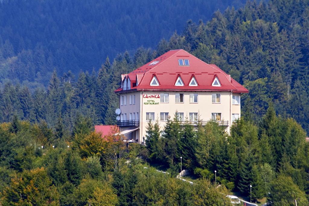 Kamyanka Hotel Mizhhirya  Buitenkant foto